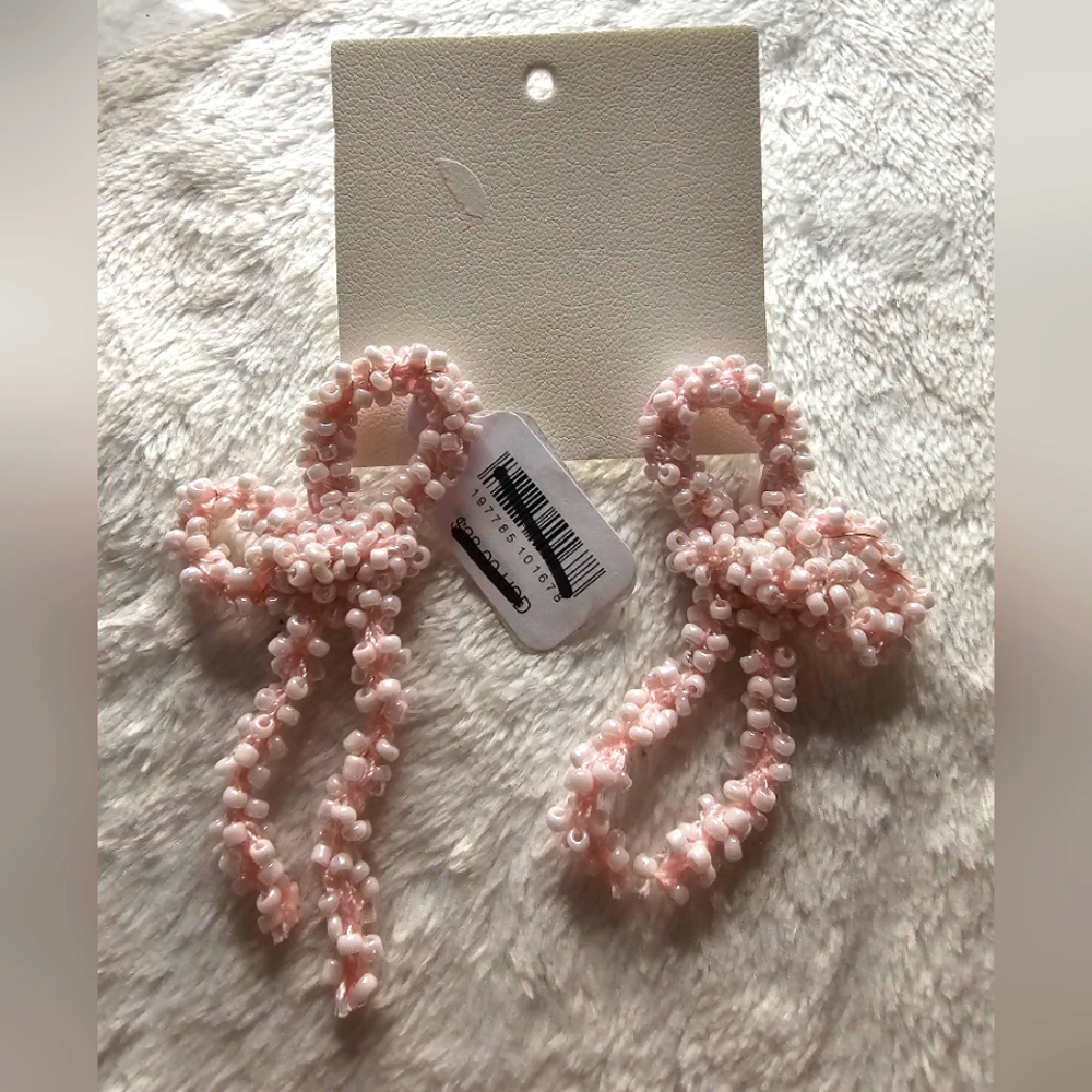 NWT FREE PEOPLE PINK BOW EARRINGS